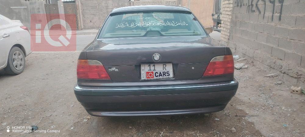 بي ام دبليو الفئة 7